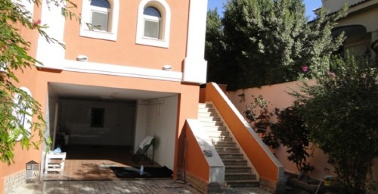 Unfurnished Villa for rent 1200.00 M2 in Cairo, Tagamoa El Khames