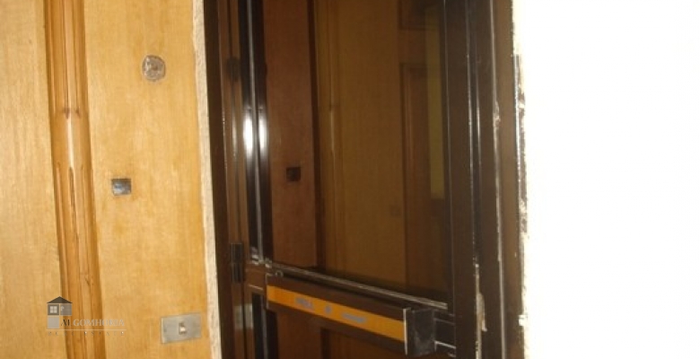 Unfurnished Apartment for rent 300.00 M2 in Giza, Agouza