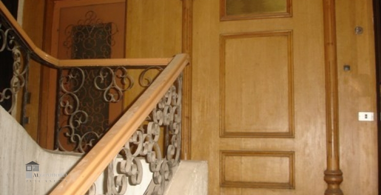 Unfurnished Apartment for rent 300.00 M2 in Giza, Agouza