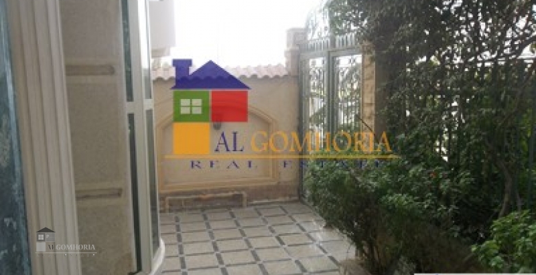 Unfurnished Apartment for rent 900.00 M2 in Cairo, Tagamoa El Khames