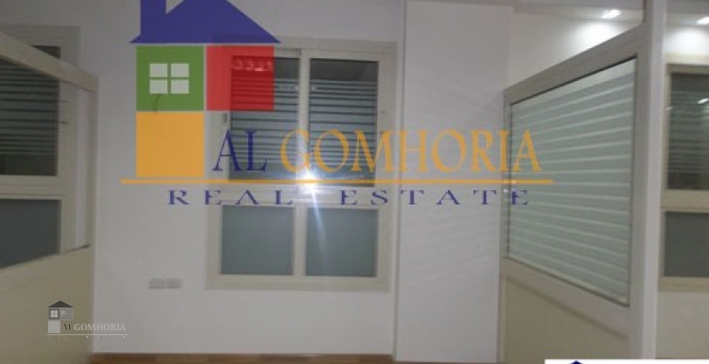 Unfurnished Commercial Space for rent 560.00 M2 in Cairo, Tagamoa El Khames