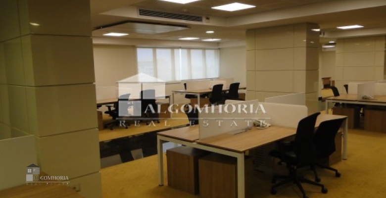 Commercial Space for rent 925.00 M2 in Cairo, Tagamoa El Khames