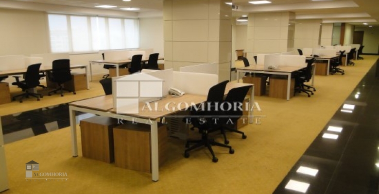 Commercial Space for rent 925.00 M2 in Cairo, Tagamoa El Khames