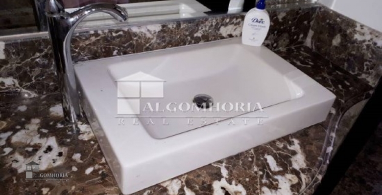 Unfurnished Apartment for rent 210.00 M2 in Cairo, Tagamoa El Khames