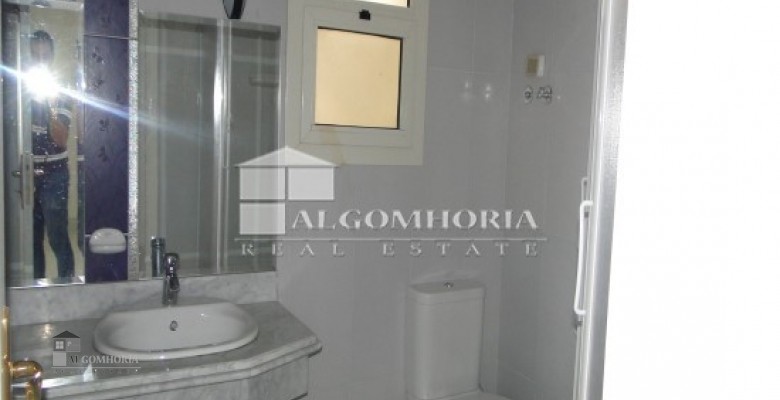 Villa 600.00 for sale M2 in Giza, 6th of october