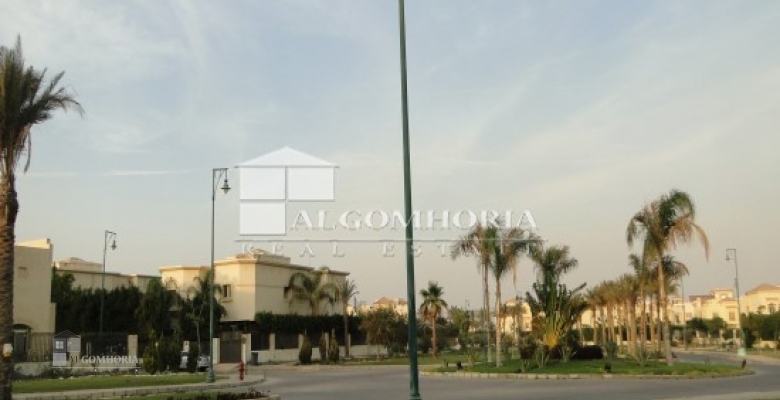 Villa 600.00 for sale M2 in Giza, 6th of october