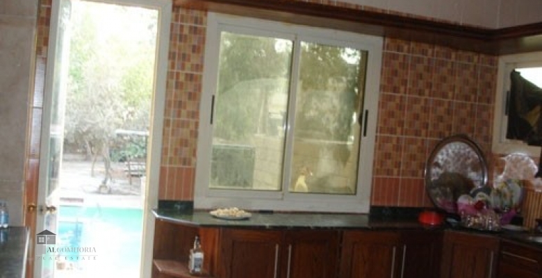 Unfurnished Villa for rent 4000.00 M2 in Cairo, Maadi