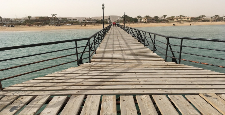 شاليه للايجار في قريه المنال في السخنه