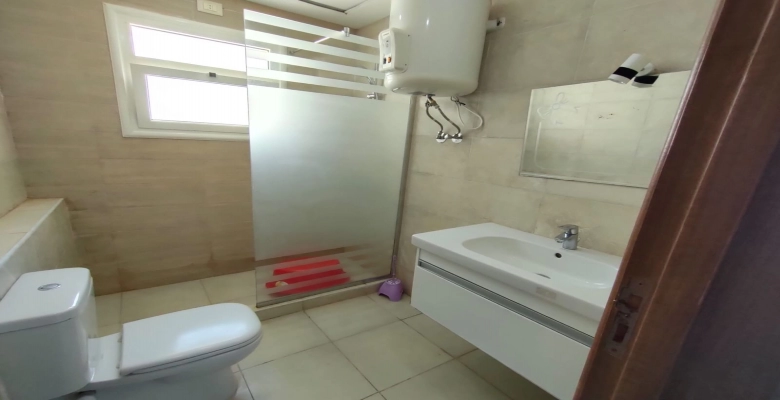 شاليه للايجار بالساحل الشمالى امواج - Chalet for rent in Amwaj North Coast.