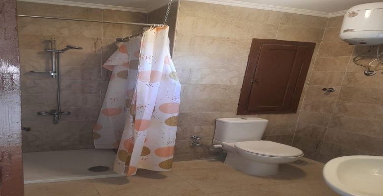 شاليه للايجار بمارينا بوابة 1 - الساحل الشمالى / A chalet for rent in Marina Gate 1 - North Coast