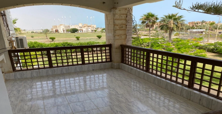 فيلا للايجار بمارينا - الساحل الشمالي