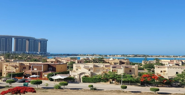 7 شاليه للايجار بالساحل الشمالي مارينا - Chalet for rent in the North Coast Marina 7