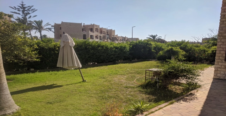 شاليه للايجار بمارينا بوابة 4