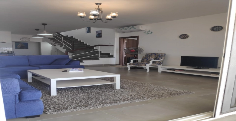 متاح شاليه مميز للايجار بقريه أمواج 3 غرف