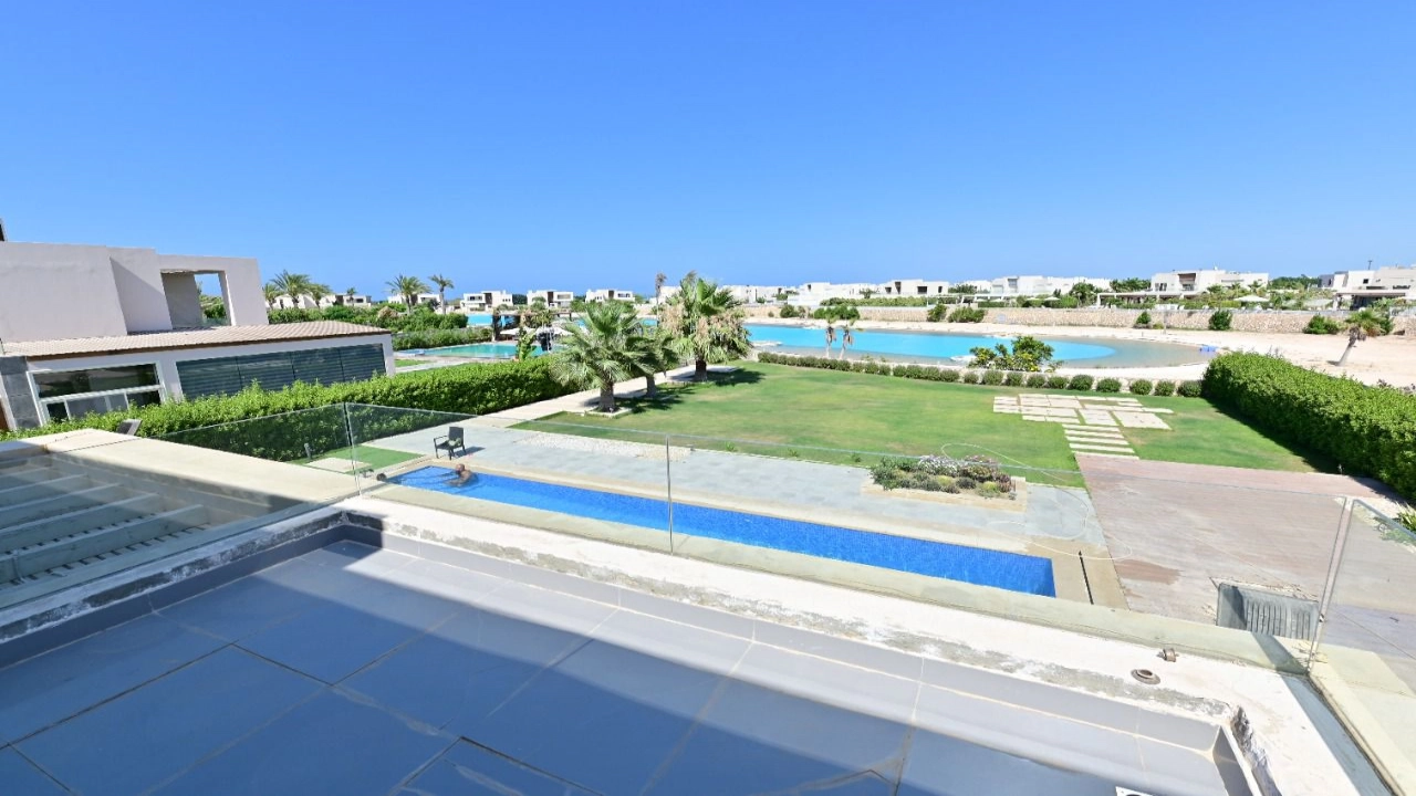فيلا ( للايجار ) في هاسيندا باي