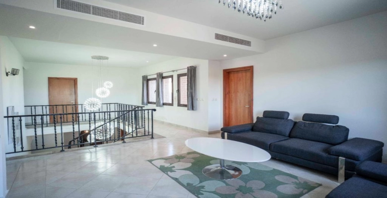فيلا للايجار في اريزو / Villa for rent in Arezzo