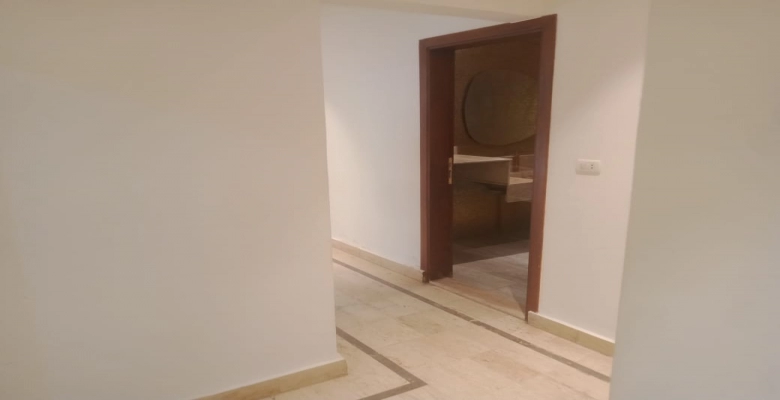 شقة للايجار في شارع أحمد مظهر - الزمالك / Apartment for rent on Ahmed Mazhar Street - Zamalek